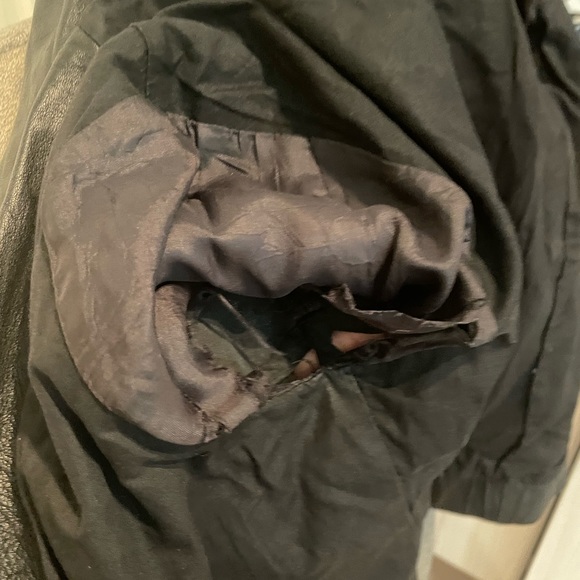 Worn Vince leather jacket with star stud embellished detail - Picture 8 of 9